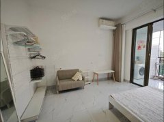 爱琴海公寓出租，配套齐全，有阳台天然气等。电0.52一度