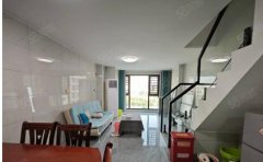 龙景区国滨府旁精装复试三房两厅，客厅房间全部有空调，有车位