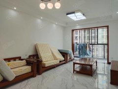 都市桃源三房两厅一卫 电梯中层 目前家电家具基本都有了