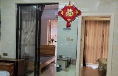 龙晟国际2室1厅1卫1阳，47平1400元月