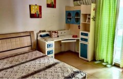 欧景花园大单间有阳台,黄金楼层3楼,37平,空调厨卫家具齐全,拎包入住 欧景花园大单间有阳台,黄金楼层3楼,37平,空调厨卫家具齐全,拎包入住