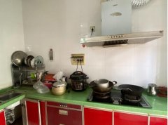 民生花园3室 2厅 2卫32.8万元