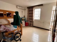 荣鑫一期3室 2厅 2卫29.8万元 荣鑫一期3室 2厅 2卫29.8万元