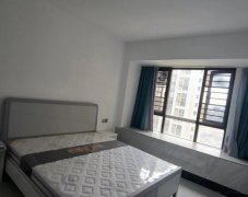 锦绣华府4室 2厅 2卫2000元/月