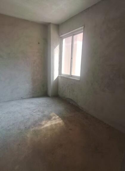 业主直售兴华路兴华苑小区3房2厅2卫电梯房 业主直售兴华路兴华苑小区3房2厅2卫电梯房