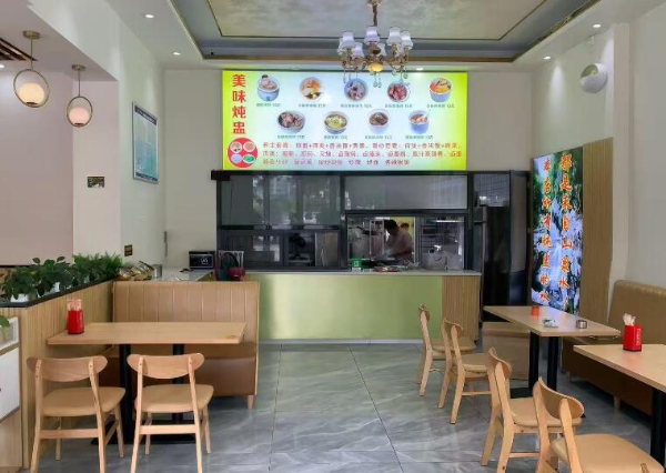 旺铺转让明珠市场(精途酒店旁)餐饮店,面积130平米,接手可营业 旺铺转让明珠市场(精途酒店旁)餐饮店,面积130平米,接手可营业