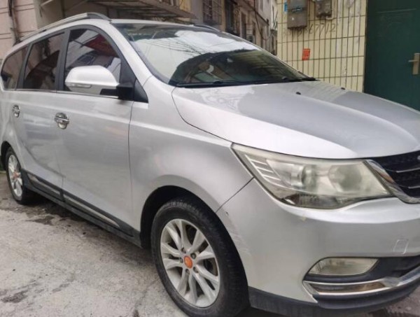 车况好,手续齐全!包过户!购车还有补贴5000元!车在田阳古城,有意者私聊 车况好,手续齐全!包过户!购车还有补贴5000元!车在田阳古城,有意者私聊