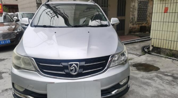 车况好,手续齐全!包过户!购车还有补贴5000元!车在田阳古城,有意者私聊 车况好,手续齐全!包过户!购车还有补贴5000元!车在田阳古城,有意者私聊