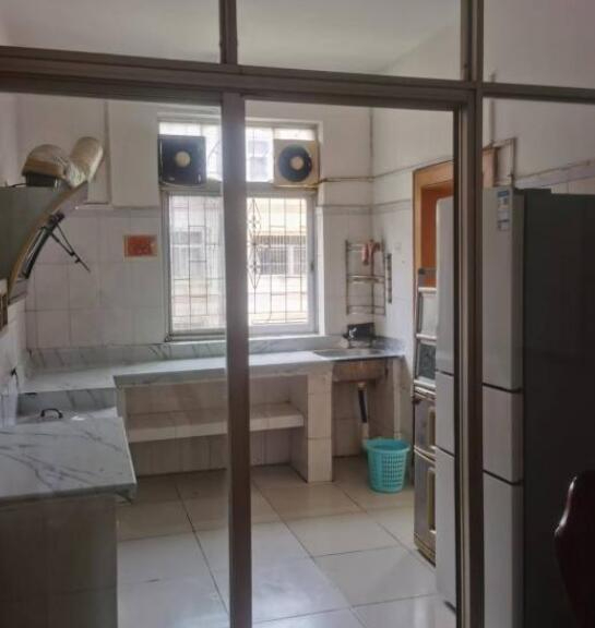 右江区城东路拉域农行宿舍区三房两厅实惠出租 右江区城东路拉域农行宿舍区三房两厅实惠出租