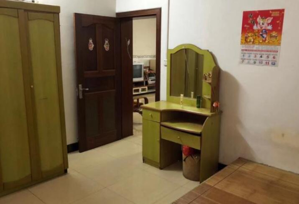 右江区爱新街金运园三房二厅出租 右江区爱新街金运园三房二厅出租