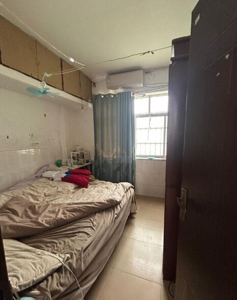 县府生活区3室 2厅 1卫16.8万元 县府生活区3室 2厅 1卫16.8万元