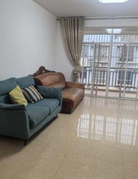 百色龙旺花园有三房两厅二卫出租 百色龙旺花园有三房两厅二卫出租