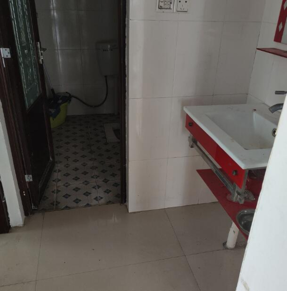 招租茂业小区电梯房3室2厅2卫 招租茂业小区电梯房3室2厅2卫