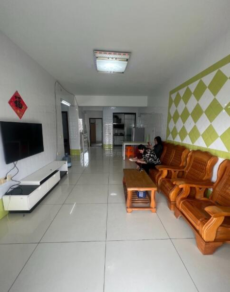 利客隆旁边2室 1厅 1卫13.8万元 利客隆旁边2室 1厅 1卫13.8万元