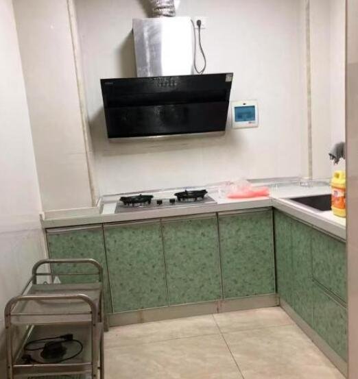 城市花园白露宫三房出租,民用水电,月租1300 城市花园白露宫三房出租,民用水电,月租1300