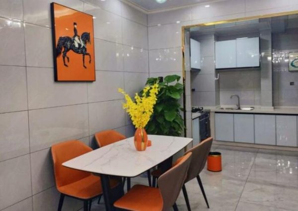 金宸悦珺三房两厅两卫出租 金宸悦珺三房两厅两卫出租