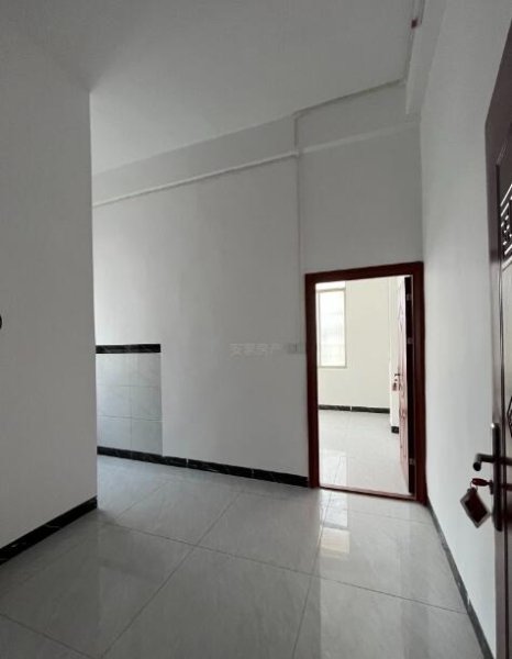 廖家自建房一二层(七小旁边)4室 1厅 6卫3500元/月 廖家自建房一二层(七小旁边)4室 1厅 6卫3500元/月