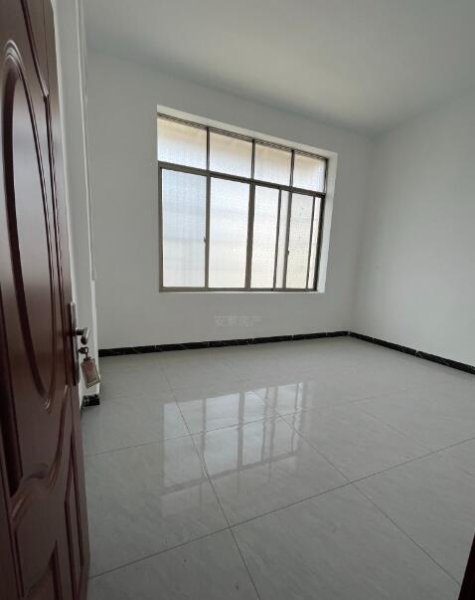 廖家自建房一二层(七小旁边)4室 1厅 6卫3500元/月 廖家自建房一二层(七小旁边)4室 1厅 6卫3500元/月