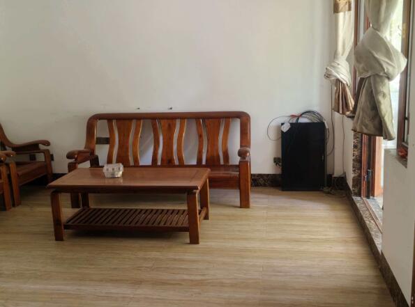 房东直招租古城紫荆广场两房一厅一厨一卫 房东直招租古城紫荆广场两房一厅一厨一卫