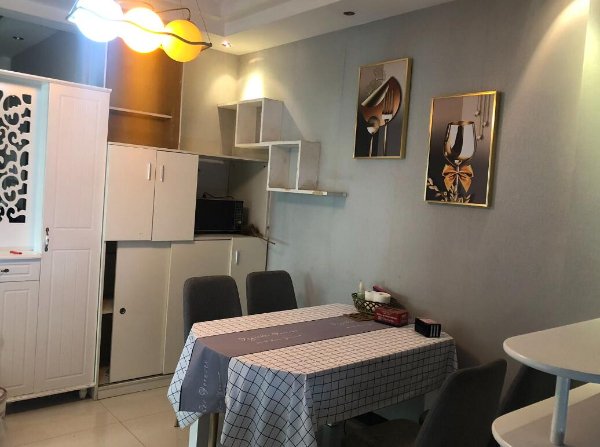 滨江国际江景房三房两厅出租 滨江国际江景房三房两厅出租