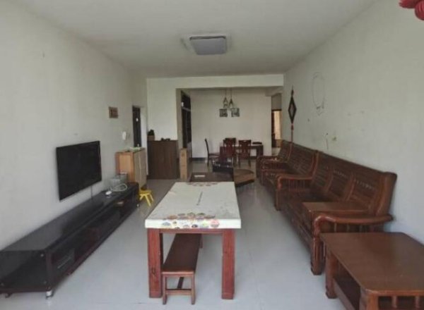 右江华府三房两厅两卫 右江华府三房两厅两卫