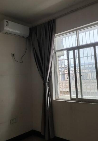 天洲大酒店后小区一房一厅寻租 天洲大酒店后小区一房一厅寻租