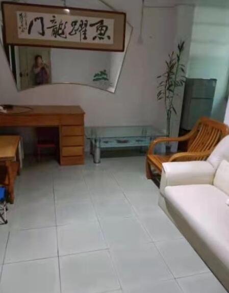 右江区铁路西区出租,两房一厅一楼 右江区铁路西区出租,两房一厅一楼