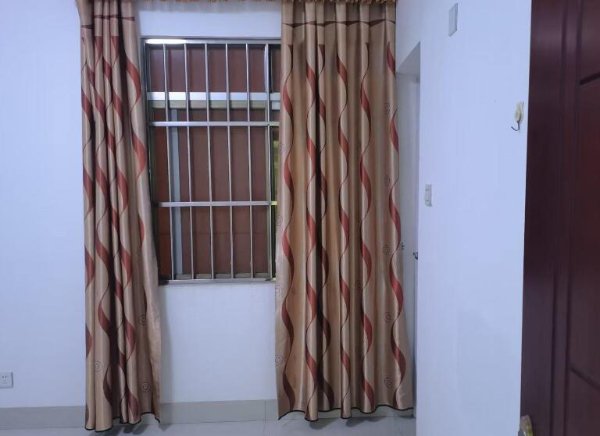 麒麟华府二室二厅一卫1100元/月 麒麟华府二室二厅一卫1100元/月