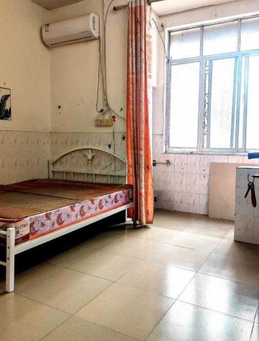 百合园小区单间带卫厨住房出租 百合园小区单间带卫厨住房出租