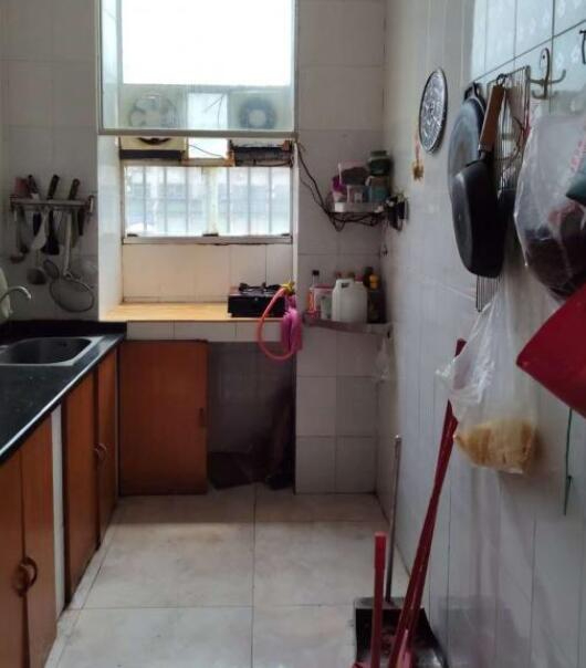 原中山桥头两房出租,配置齐全拎包入住,房东直租 原中山桥头两房出租,配置齐全拎包入住,房东直租