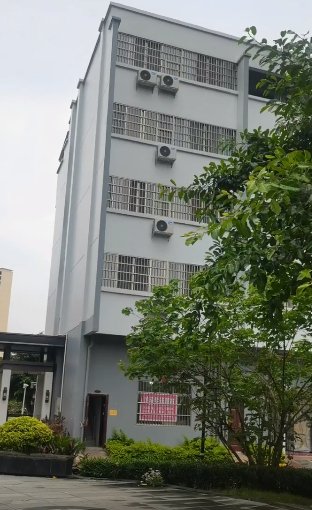 新房招租田阳高中旁一室一厅一卫 新房招租田阳高中旁一室一厅一卫