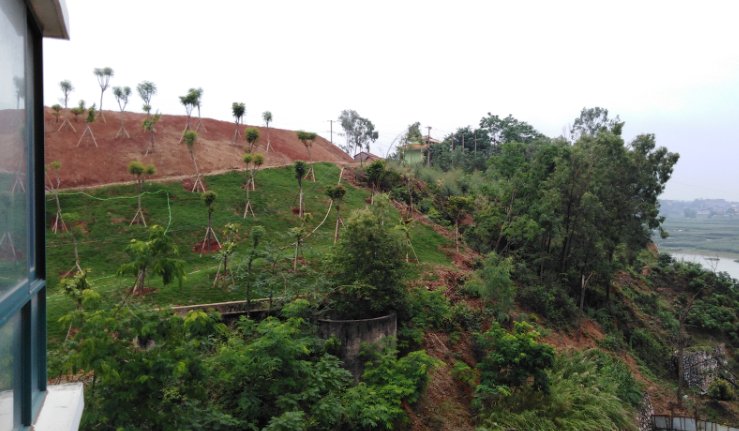 江与城2室2厅1卫10万元亏本转让公园旁江景房 江与城2室2厅1卫10万元亏本转让公园旁江景房