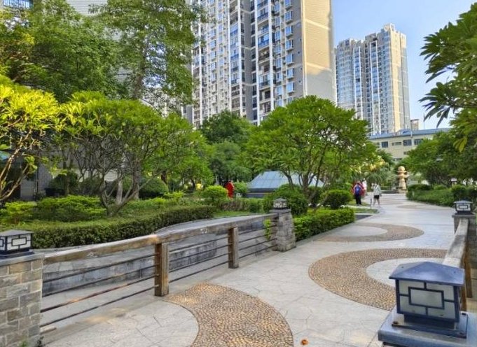 右江区迎龙苑小区三房两厅房屋出租 右江区迎龙苑小区三房两厅房屋出租