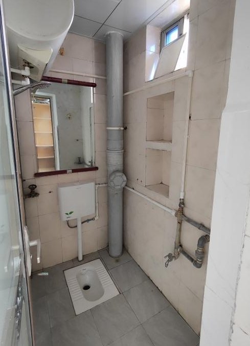 东合二路市场管理监督局大院内三房两厅两卫出租 东合二路市场管理监督局大院内三房两厅两卫出租
